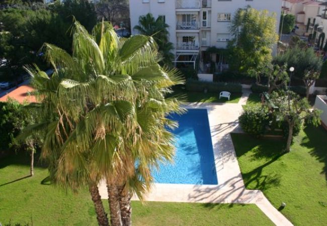 Apartamento en Sitges - ROBIN Apartment with Pool