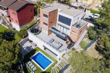 Villa in Canyelles - VILLA VORA SITGES